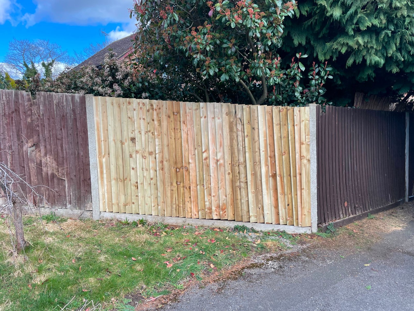 Fence panels